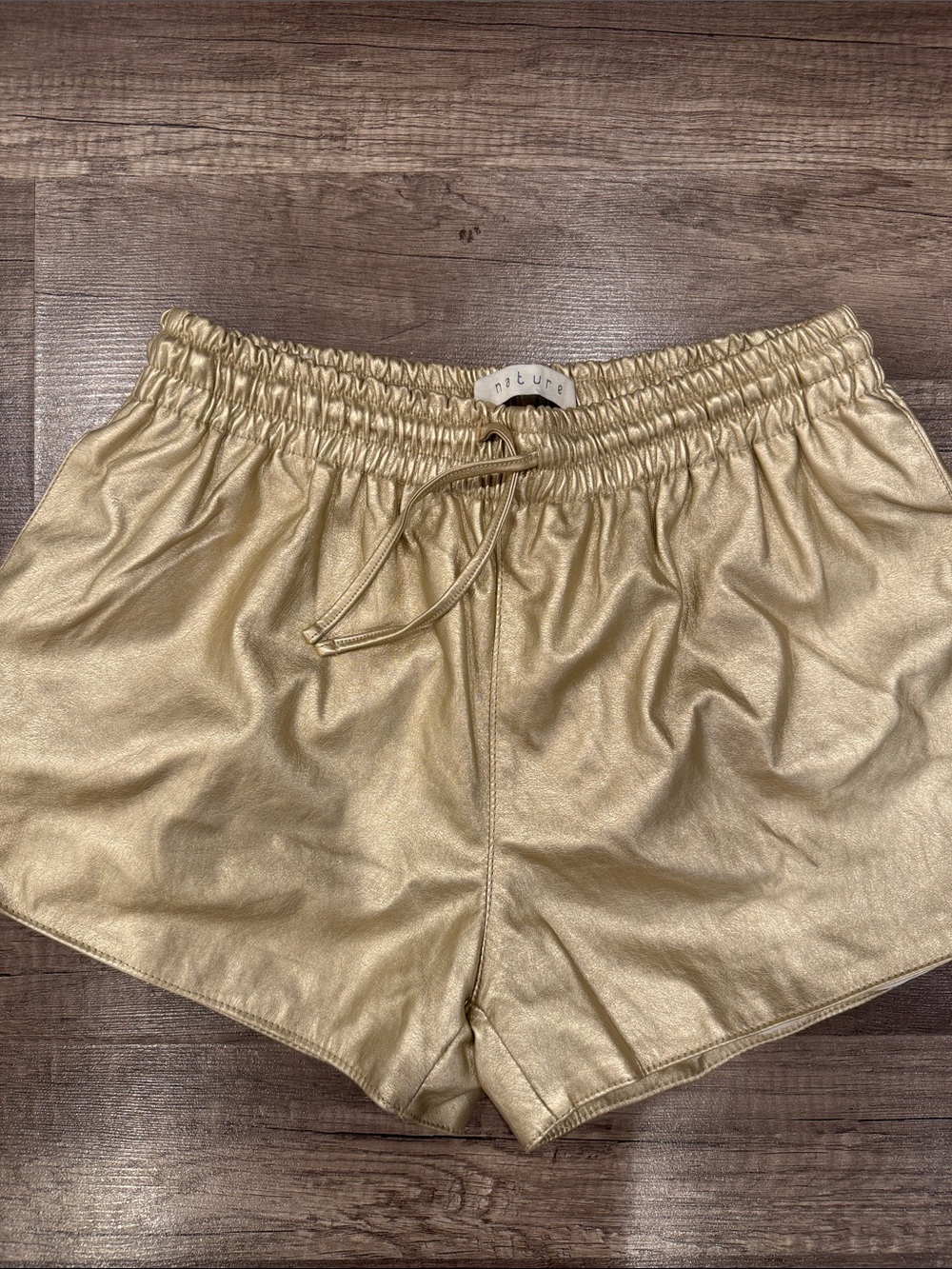 Gold Faux-Leather Elastic Waist Women’s Shorts (NATURE)